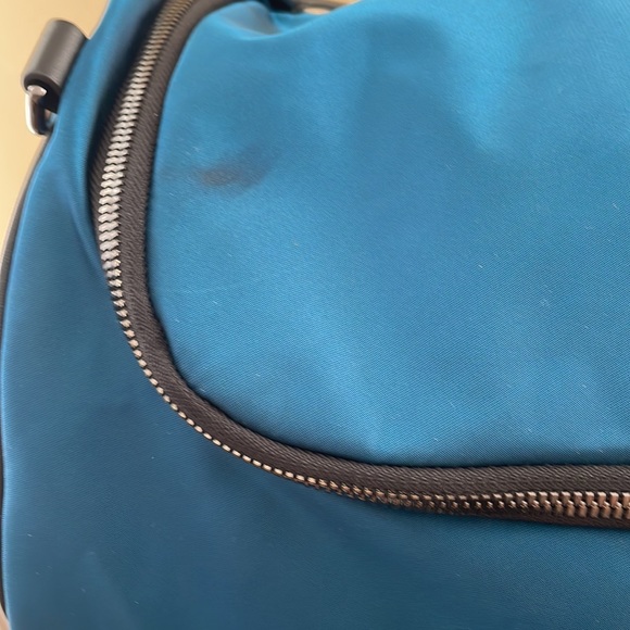 Tumi Voyageur Misty Duffle Bag - Picture 11 of 12